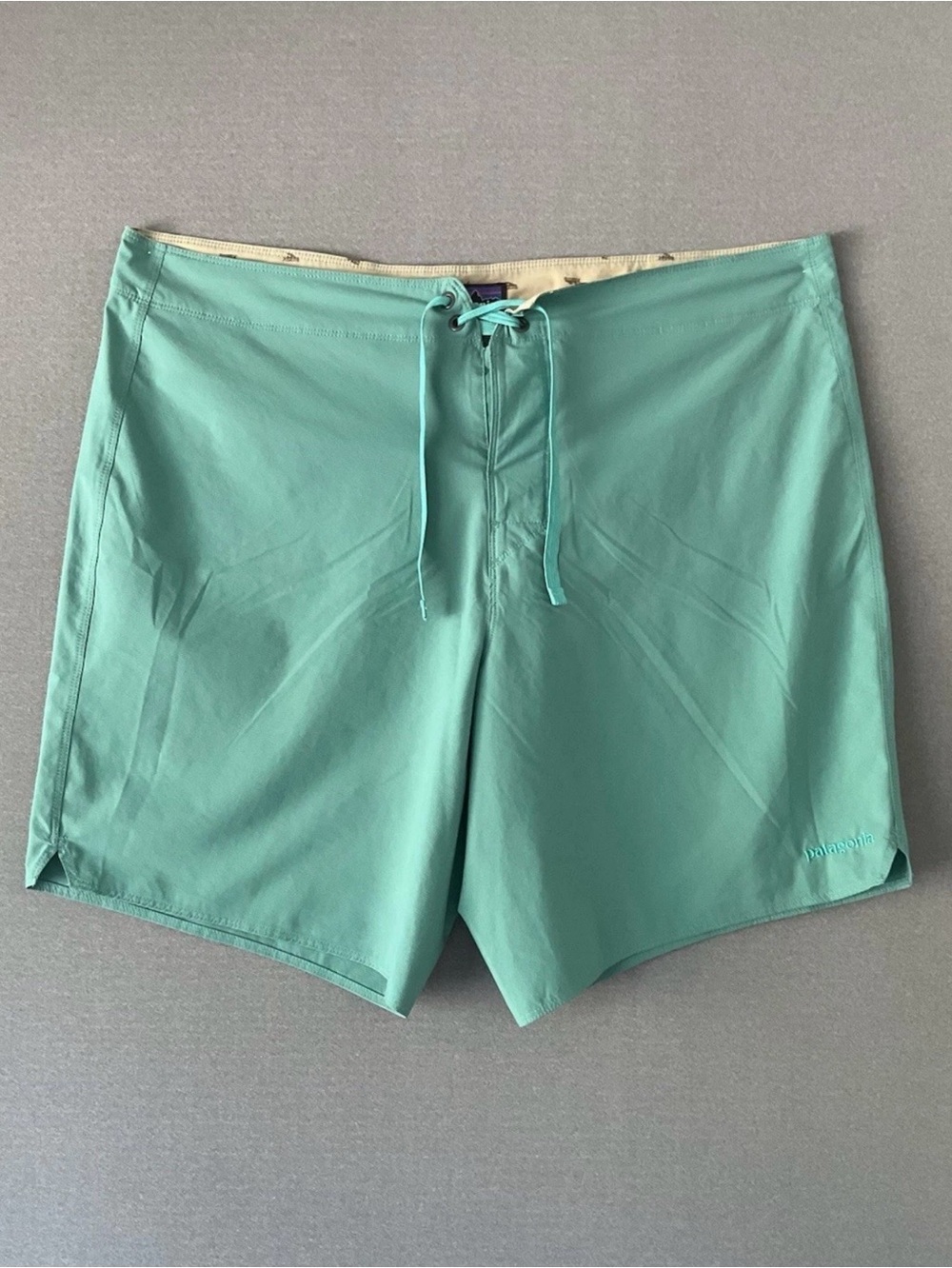 Patagonia Men's 38 Board Shorts - Caribbean Turquoise Teal Green - Swim Trunks